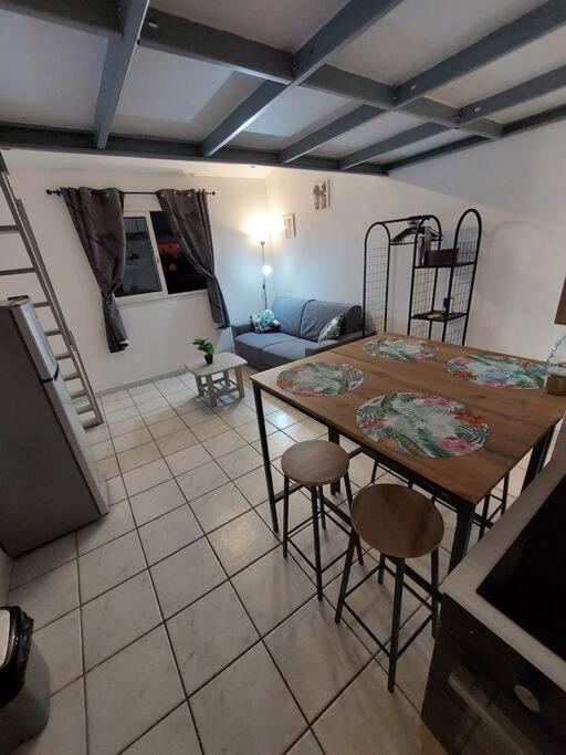 Le Ti Papangue Apartman Saint-Pierre Kültér fotó