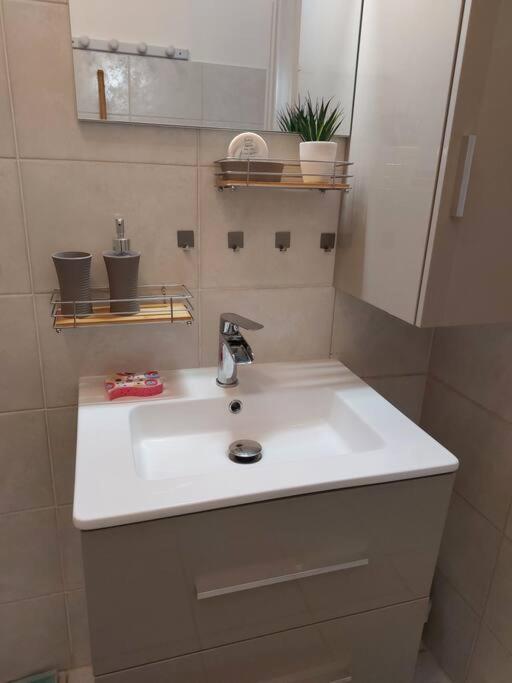 Le Ti Papangue Apartman Saint-Pierre Kültér fotó